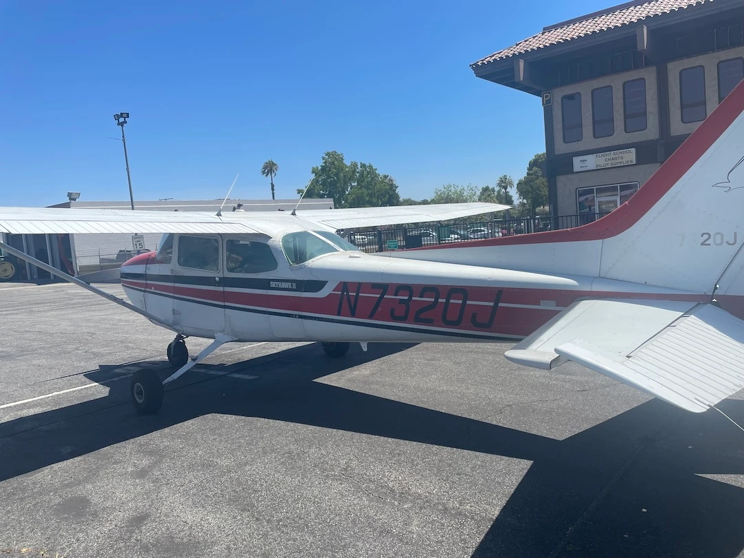 Front view of Cessna 172N N7320J at Riverside Airport (RAL)